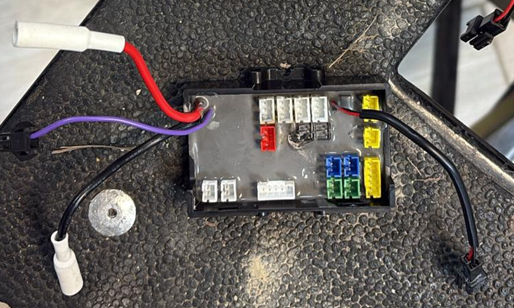 DUALTRON AMINIA | CONTRÔLEUR LED EY4