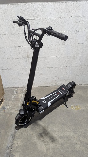 [OCCASTROT0146] TROTTINETTE ELECTRIQUE DUALTRON TOGO PLUS 48V12A (copie)