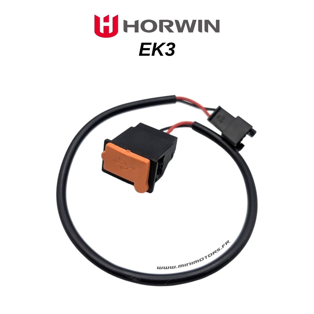 EK3 USB charging port